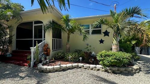 b-211 120th Street Gulf, Marathon, FL, 33050-3579 | Card Image