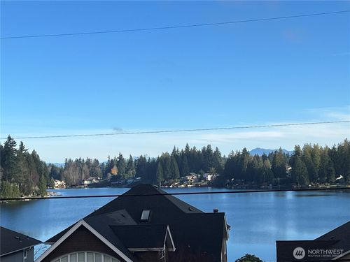 1-16226 Larch Way, Lynnwood, WA, 98087-2642 | Card Image