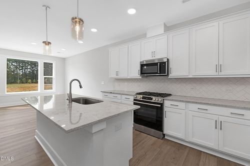 803 Fireship Rd, Fuquay Varina, NC, 27526 | Card Image