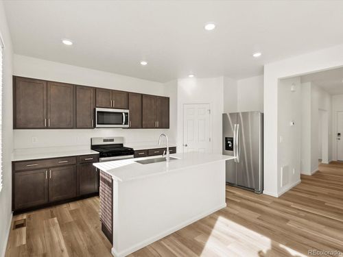 4611 Sunsplash Way, Johnstown, CO, 80534-9535 | Card Image