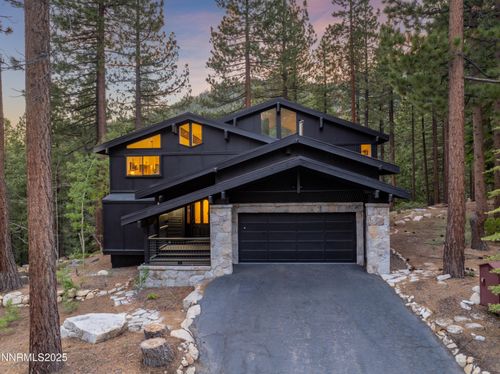 960 Apollo Way, Incline Village, NV, 89451-8707 | Card Image