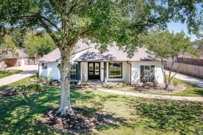 19019 Wildlife Way Dr, House other with 4 bedrooms, 3 bathrooms and null parking in Baton Rouge LA | Image 1