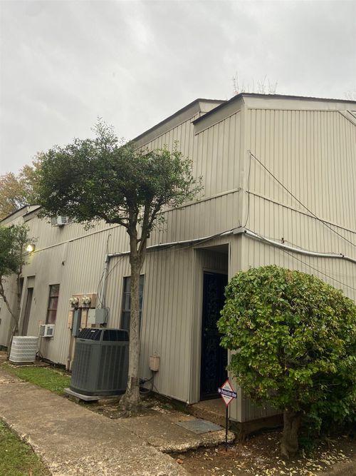 141-141 N Auburndale St, Memphis, TN, 38104-6456 | Card Image