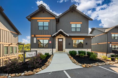 292 Rambling Creek Way, Sevierville, TN, 37862 | Card Image
