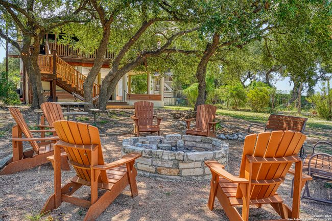 914 Pebble Beach Dr Nw, House other with 2 bedrooms, 2 bathrooms and null parking in Lakehills TX | Image 12