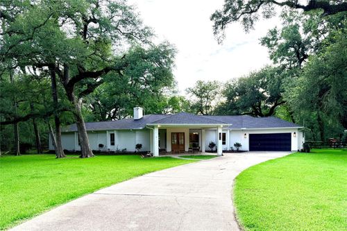 13518 E Brazos Bend Dr, Needville, TX, 77461-9535 | Card Image