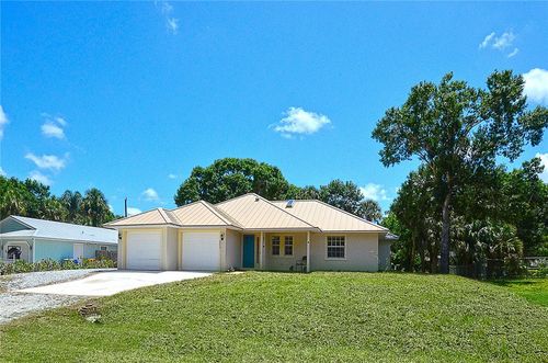 6075 7th Ln, Vero Beach, FL, 32968-9694 | Card Image