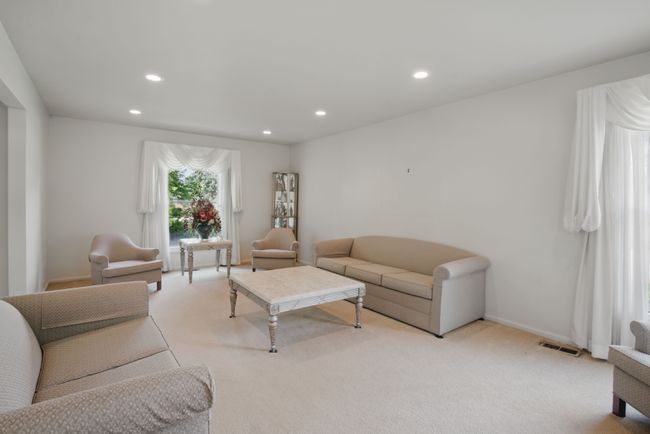 5389 Vincennes Dr, House other with 5 bedrooms, 3 bathrooms and null parking in Bloomfield Hills MI | Image 27