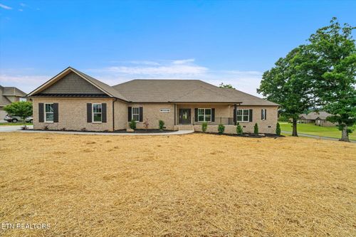 708 Majestic Mountains Blvd, Walland, TN, 37886-2091 | Card Image