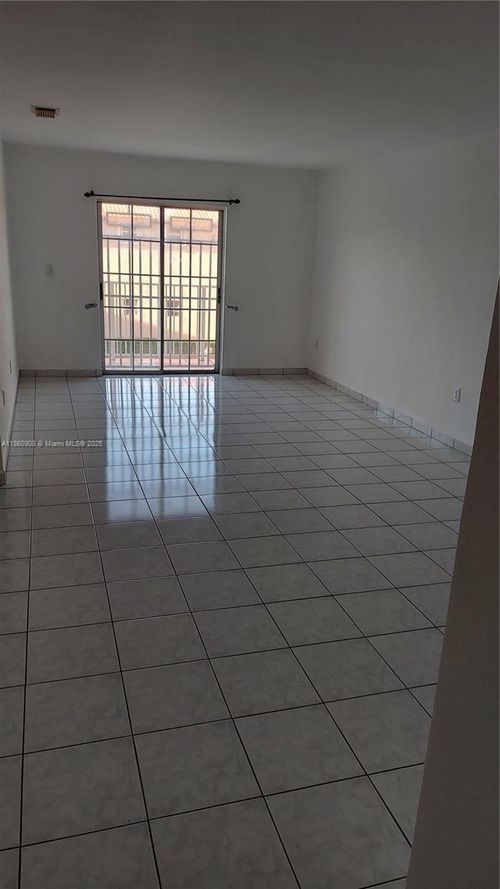 apt-210-7011 W 29th Ave, Hialeah, FL, 33018-5384 | Card Image