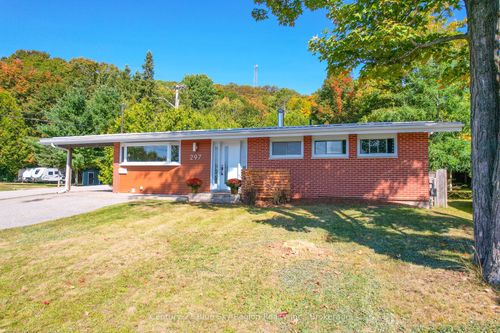 297 Leonard St, North Bay, ON, P1B5K3 | Card Image