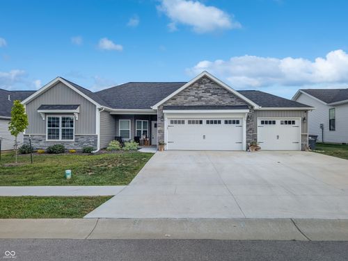 1835 Southridge Dr, Frankfort, IN, 46041-3293 | Card Image