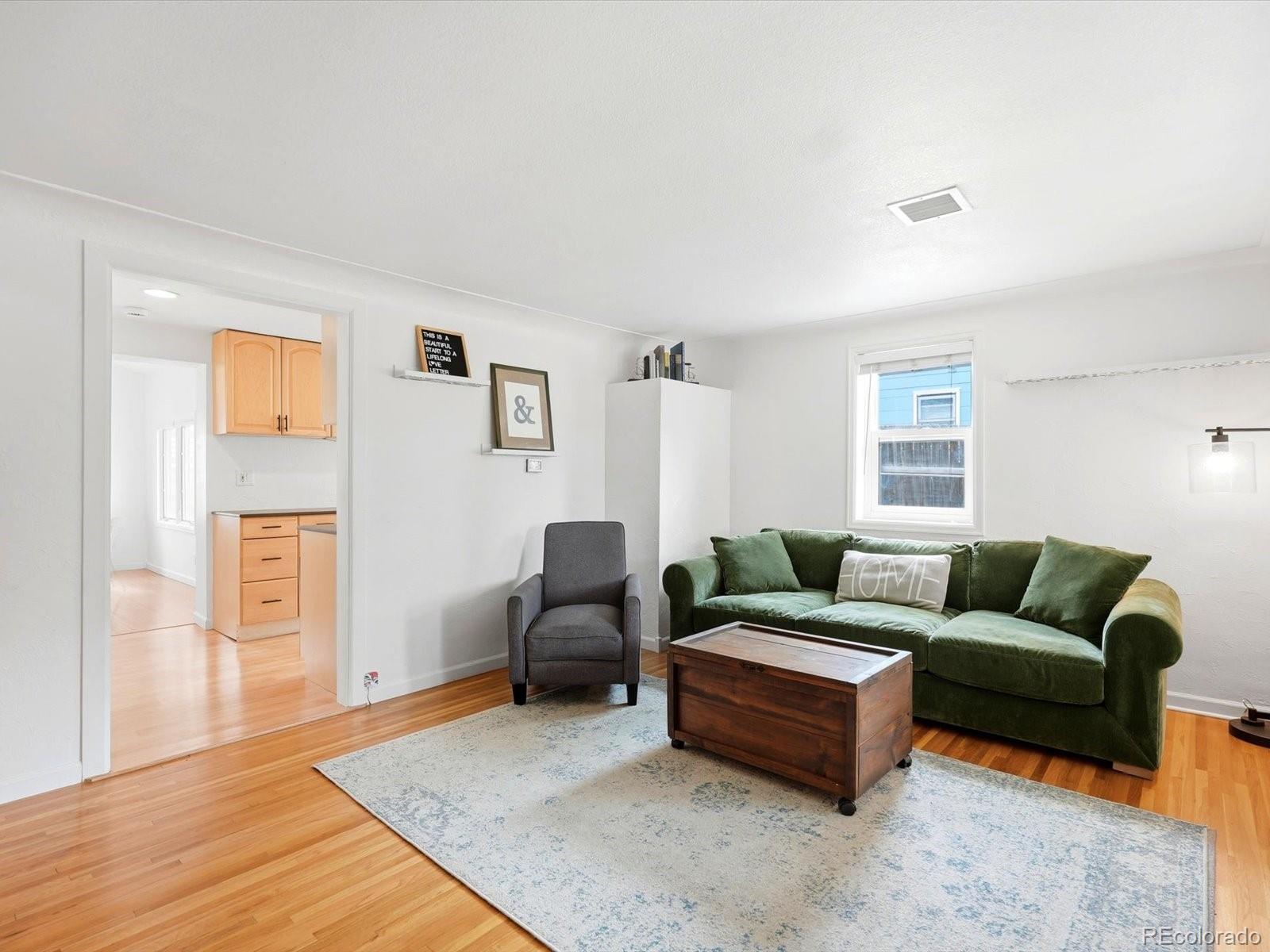 Residential in Englewood 5