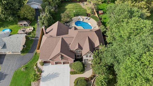 29W280 Hartman Dr, Naperville, IL, 60564-5728 | Card Image