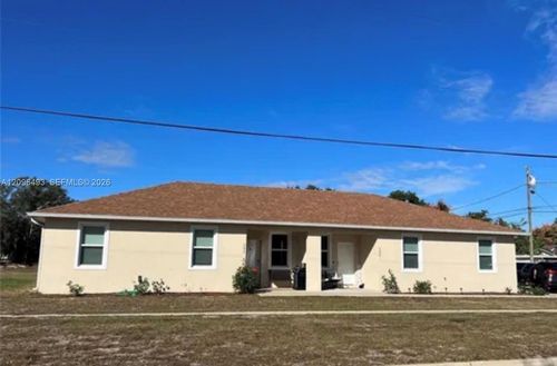 2 W Orange St, DAVENPORT, FL, 33837-4215 | Card Image