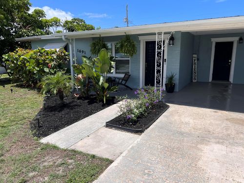 1691 Ne South St, Jensen Beach, FL, 34957-7270 | Card Image