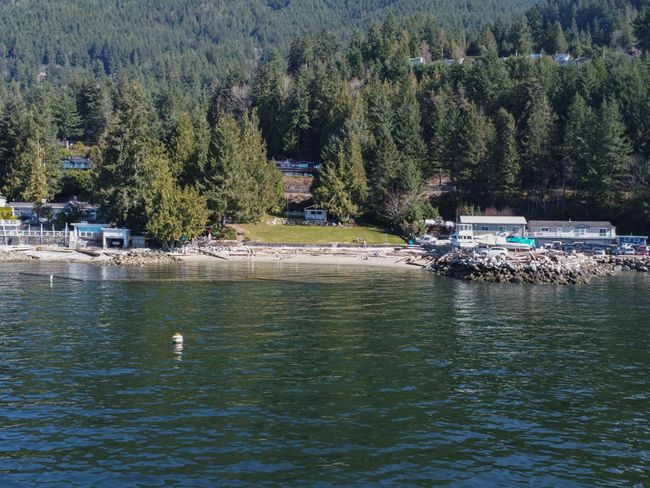 15 Oceanview Road, House other with 4 bedrooms, 2 bathrooms and 5 parking in Lions Bay BC | Image 38