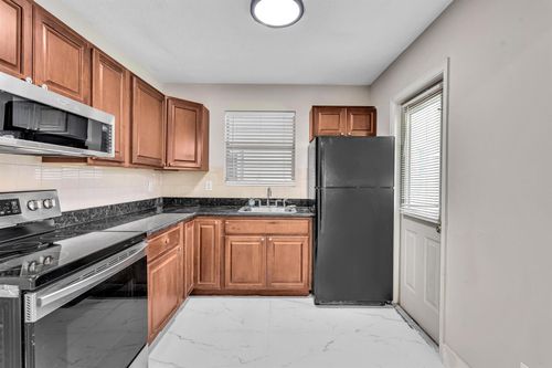 102-626 Sw 14th Ave, Fort Lauderdale, FL, 33312-2444 | Card Image