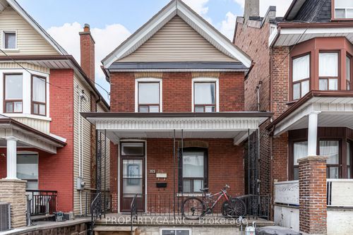 main-rm-2-763 Dupont St, Toronto, ON, M6G1Z5 | Card Image