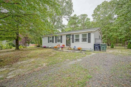 1607 Victory Ave, WILLIAMSTOWN, NJ, 08094-4556 | Card Image