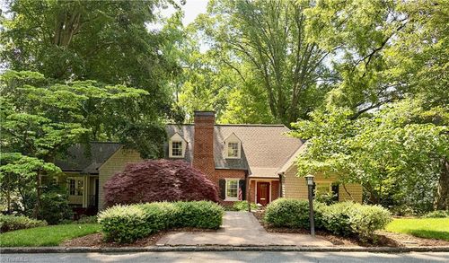1756 Meadowbrook Dr, Winston-Salem, NC, 27104-1118 | Card Image