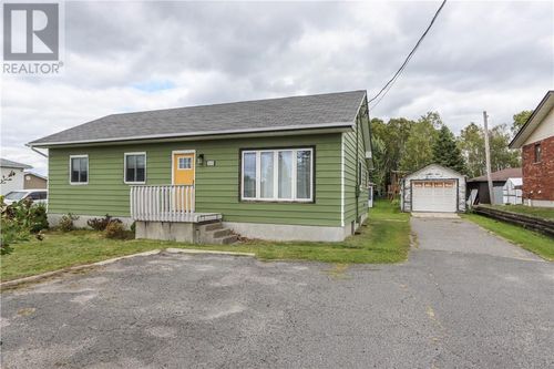 2620 Highway 69 N, Val Caron, ON, P3N1K4 | Card Image