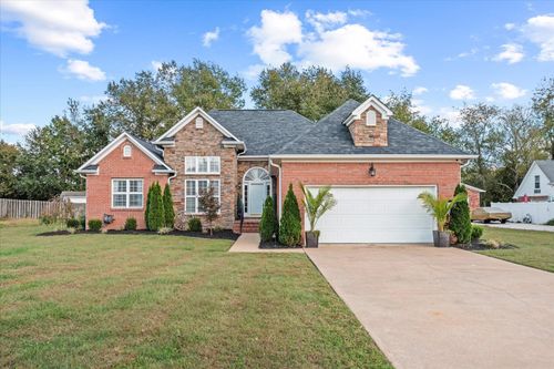 717 Toben Ter, Lawrenceburg, TN, 38464-5322 | Card Image