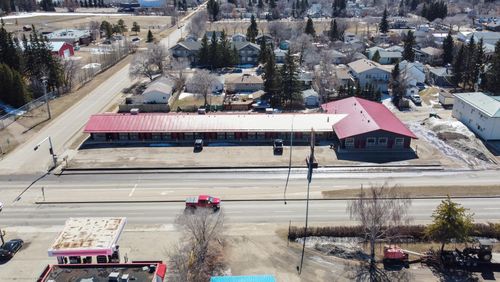 4711 44 St, Lloydminster, SK, S9V0G5 | Card Image