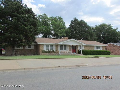 1736 W Avenue D, Muleshoe, TX, 79347-4225 | Card Image