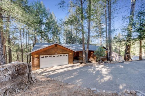 5646 Daisy Cir, Pollock Pines, CA, 95726-9032 | Card Image