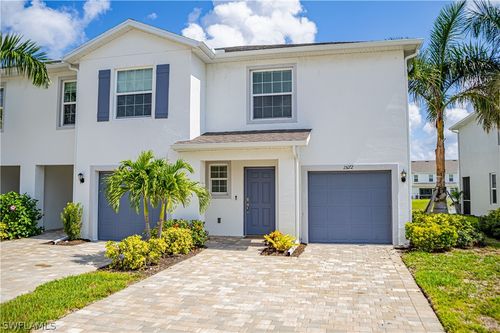 15172 Wildflower Cir, NAPLES, FL, 34119-4858 | Card Image