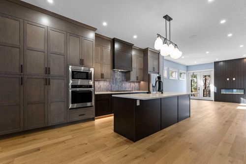 1415 27 St Sw, Calgary, AB, T3C1L4 | Card Image