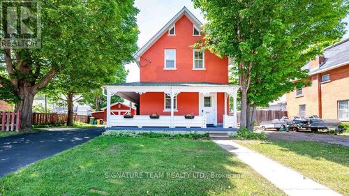 344 James Street, Pembroke, ON, K8A4V2 | Card Image