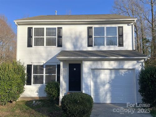 1323 Winding Branch Ct, Charlotte, NC, 28216-3172 | Card Image