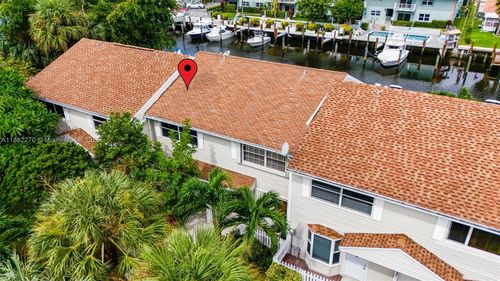 2533 Ne 15th St, Pompano Beach, FL, 33062-8232 | Card Image