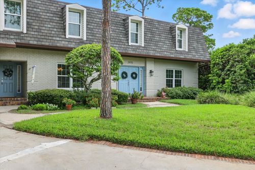 2975 Whisper Ln N, Clearwater, FL, 33762-3342 | Card Image