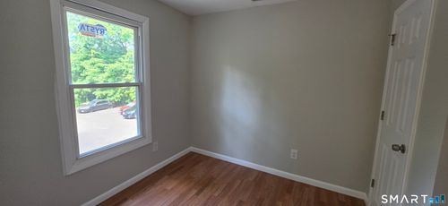 2r-736 Savin Avenue, West Haven, CT, 06516 | Card Image