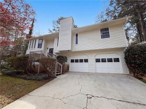 791 Cedar Lake Dr Se, Conyers, GA, 30094-4543 | Card Image