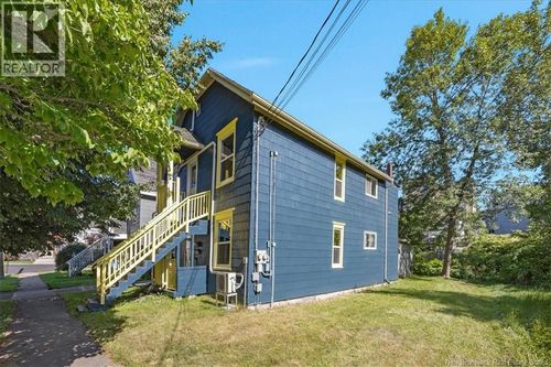 30-32 Cedar Grove Cres, Saint John, NB, E2K4G6 | Card Image