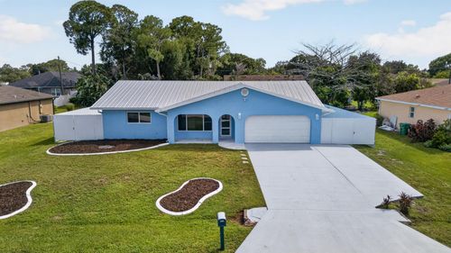 242 Se Duxbury Ave, Port St. Lucie, FL, 34983-2604 | Card Image