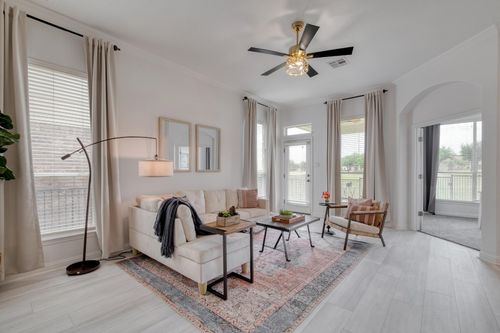 1633 Hidden Springs Path, Round Rock, TX, 78665-5000 | Card Image