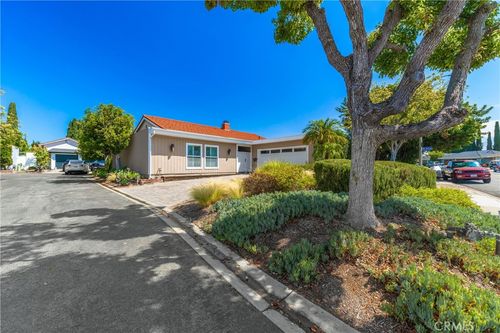 23291 Downland, Lake Forest, CA, 92630 | Card Image
