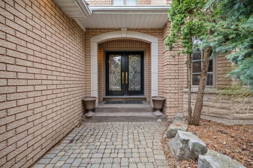 55 Direzze Crt, Richmond Hill, ON, L4C0C6 | Card Image