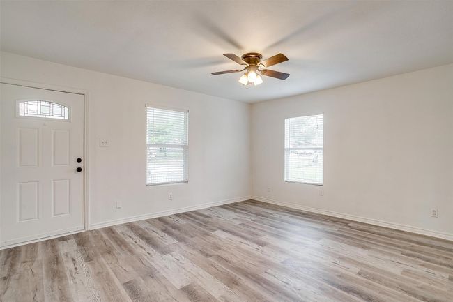 345 N Field St, House other with 2 bedrooms, 2 bathrooms and null parking in Burleson TX | Image 4