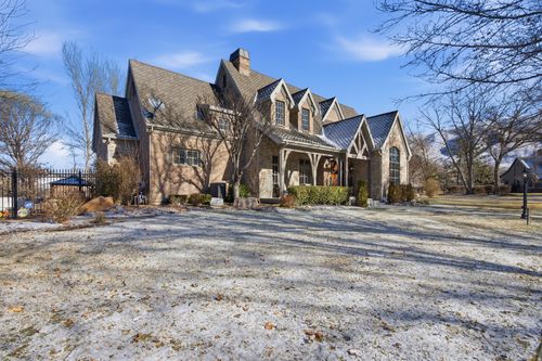 963 E Old English Rd, Draper, UT, 84020-8742 | Card Image