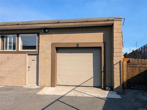 3-859 Devonshire Rd, Esquimalt, BC, V9A4T5 | Card Image