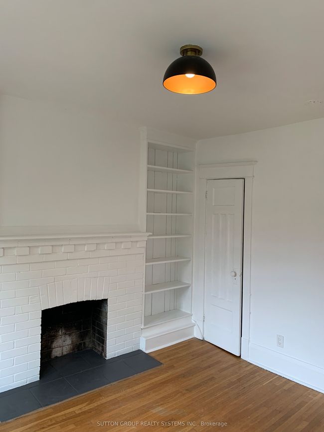 55 Browning Ave, House attached with 4 bedrooms, 1 bathrooms and null parking in Toronto ON | Image 5