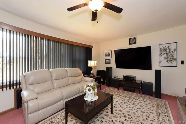 11 Packinghouse Hill Rd, House other with 3 bedrooms, 2 bathrooms and 10 parking in Durham CT | Image 10