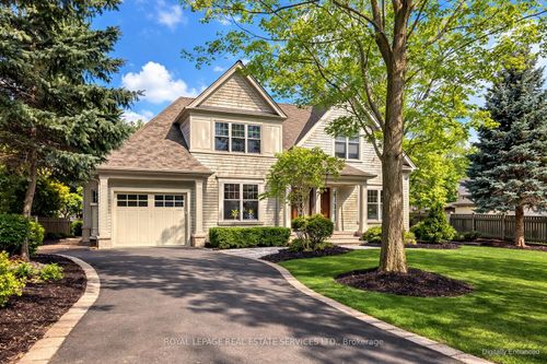 1049 Cedar Grove Blvd, Oakville, ON, L6J2C2 | Card Image