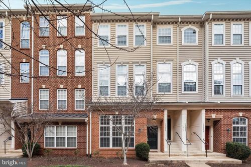 15246 Rosemont Manor Dr, HAYMARKET, VA, 20169-6247 | Card Image